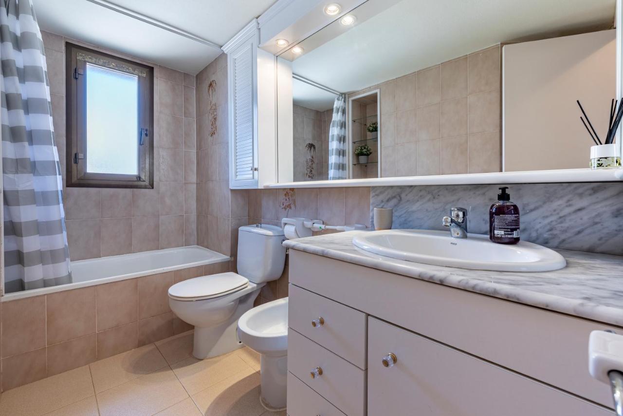 Can Costelles Cambrils - Atico En Primera Linea Con Vistas, Piscina Y Parking Exterior photo